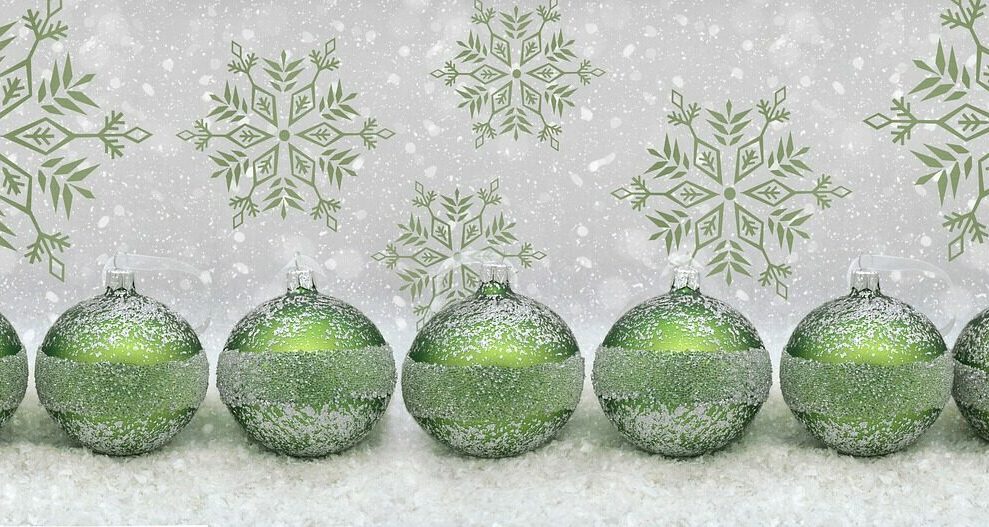 cropped-cropped-christmas-motif-6723209_1280.jpg